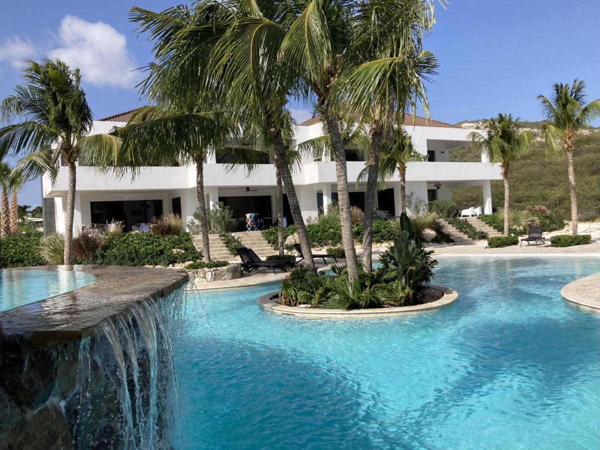 Blue Bay Penthouse Reef 5, Beach Golf Pool Dive With Ocean View Dorp Dorp Sint Michiel Exterior photo